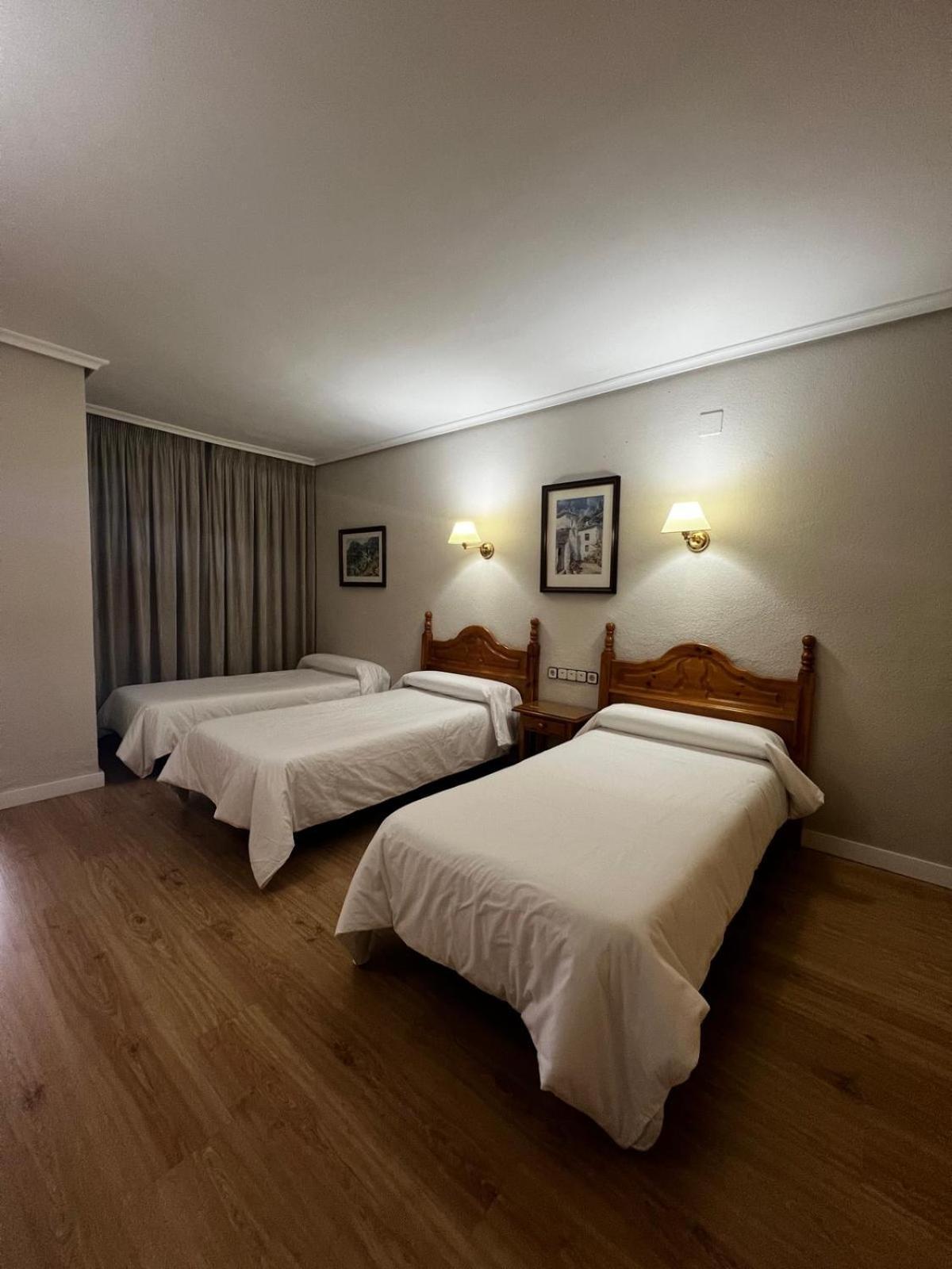 Hotel Salvador Bailén Kültér fotó