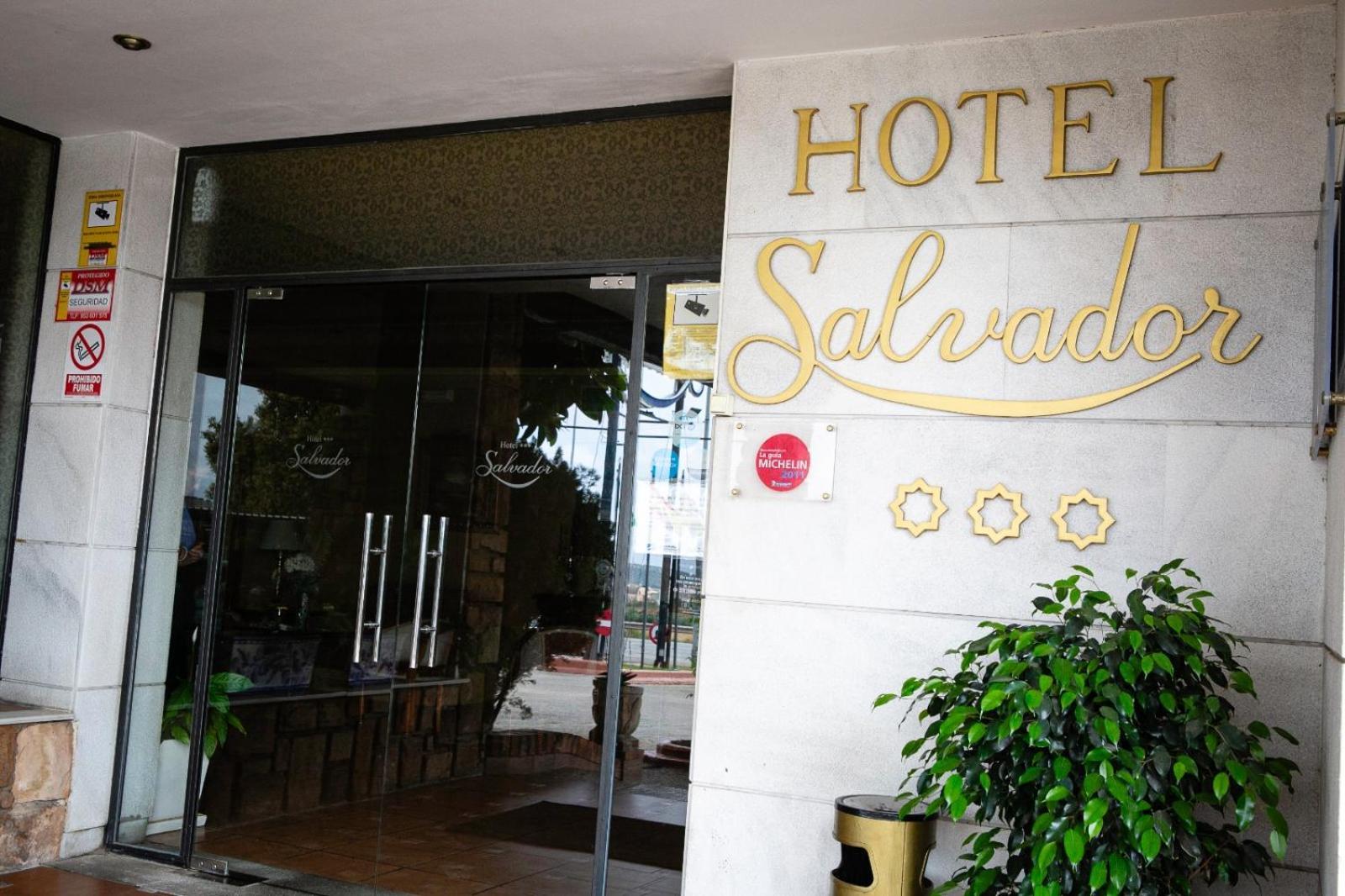 Hotel Salvador Bailén Kültér fotó