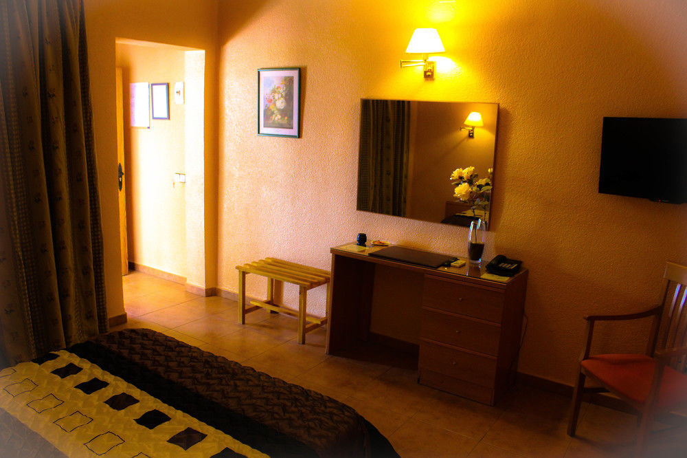 Hotel Salvador Bailén Kültér fotó