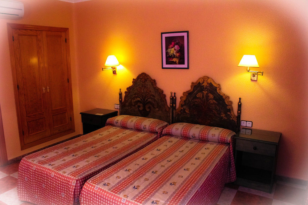 Hotel Salvador Bailén Kültér fotó